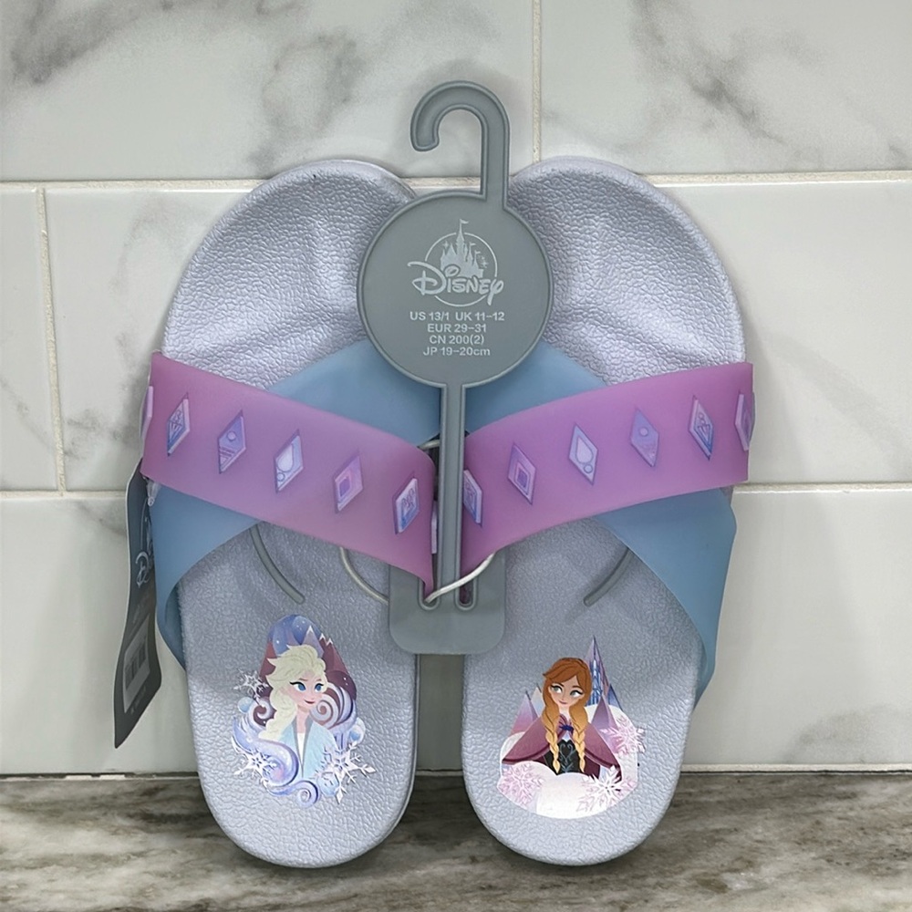 Disney Store Girls Sz 13/1 Frozen 2 Elsa Anna Swim Slides Flip Flop Scuffs NEW